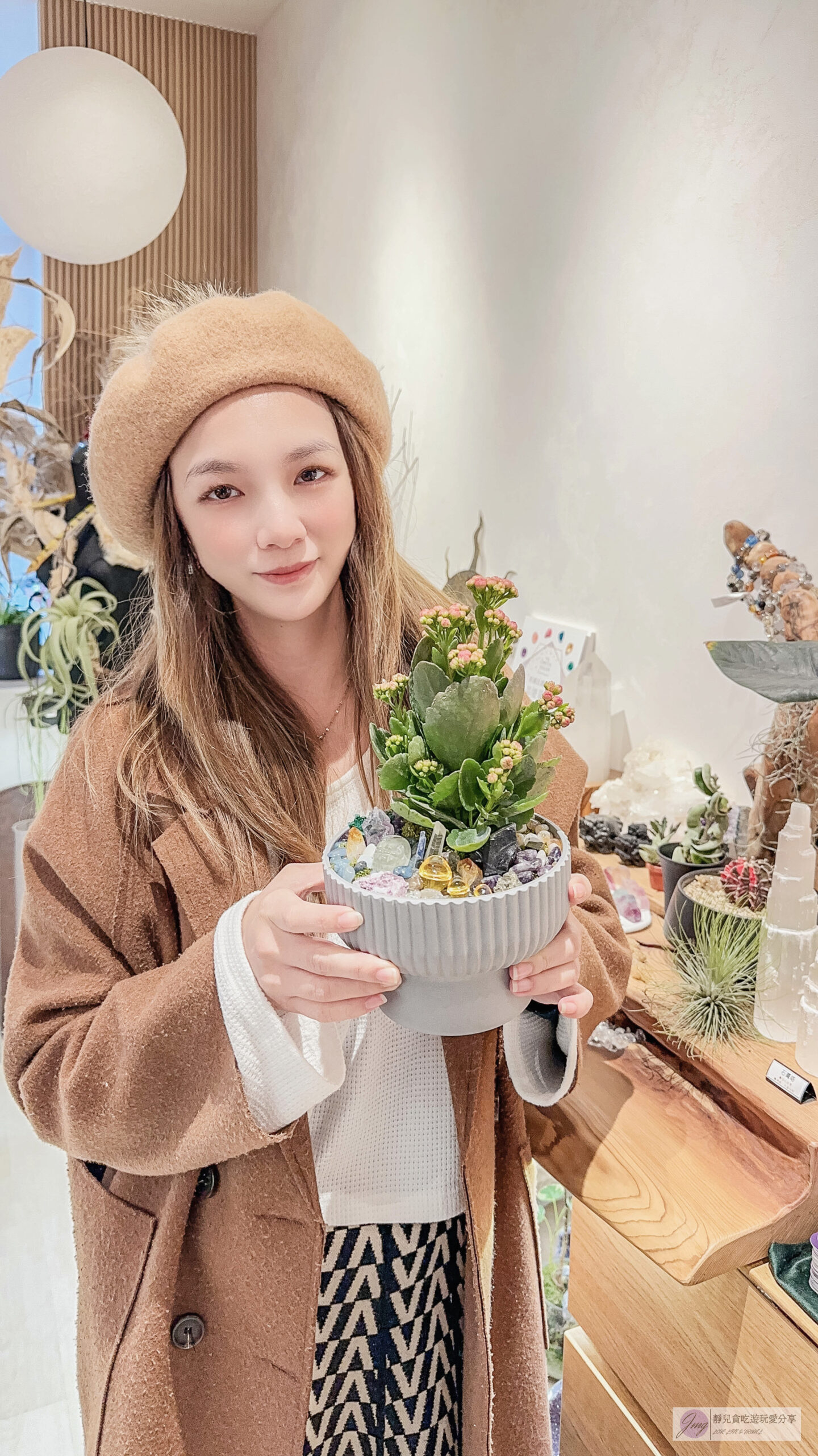 點晶礦水晶工作室-隱藏小巷內！結合花藝水晶命盤，客製化屬於自己的水晶手鍊、開運水晶盆栽/鄰近迪化街 @靜兒貪吃遊玩愛分享