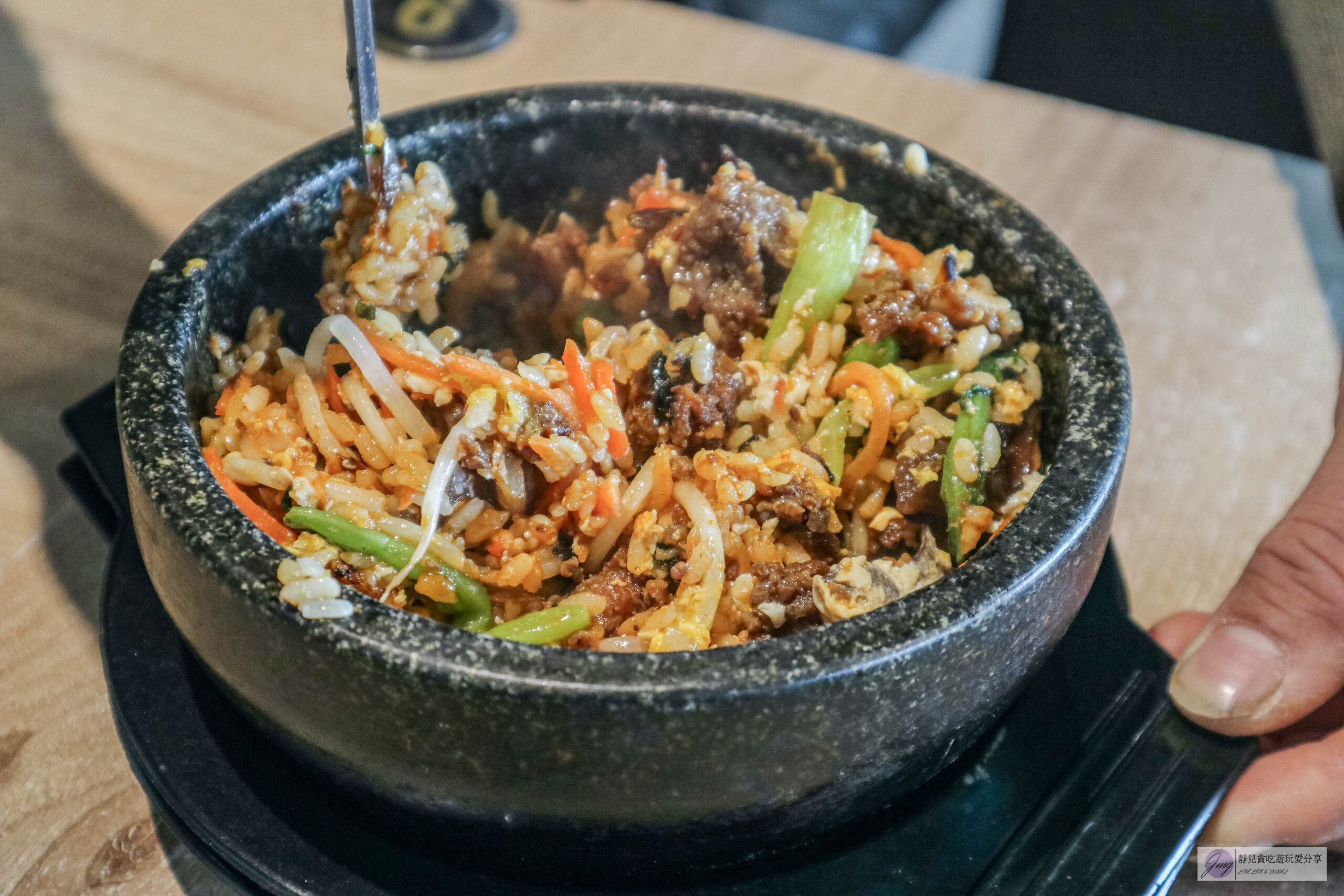 韓手作-在地老饕人氣店！高CP值平價韓式料理，免費湯、飯、檸檬水無限續/鄰近雲科大 @靜兒貪吃遊玩愛分享