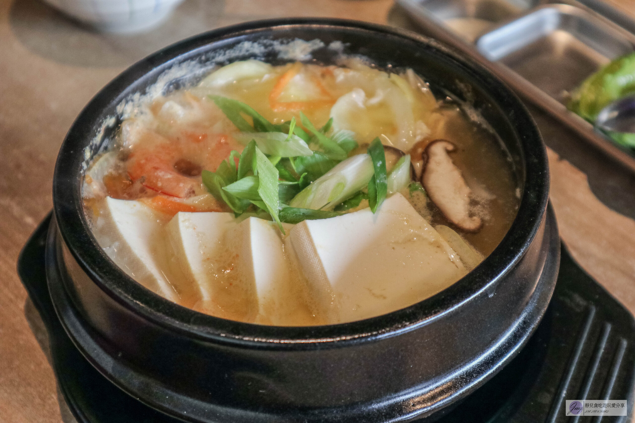 韓手作-在地老饕人氣店！高CP值平價韓式料理，免費湯、飯、檸檬水無限續/鄰近雲科大 @靜兒貪吃遊玩愛分享