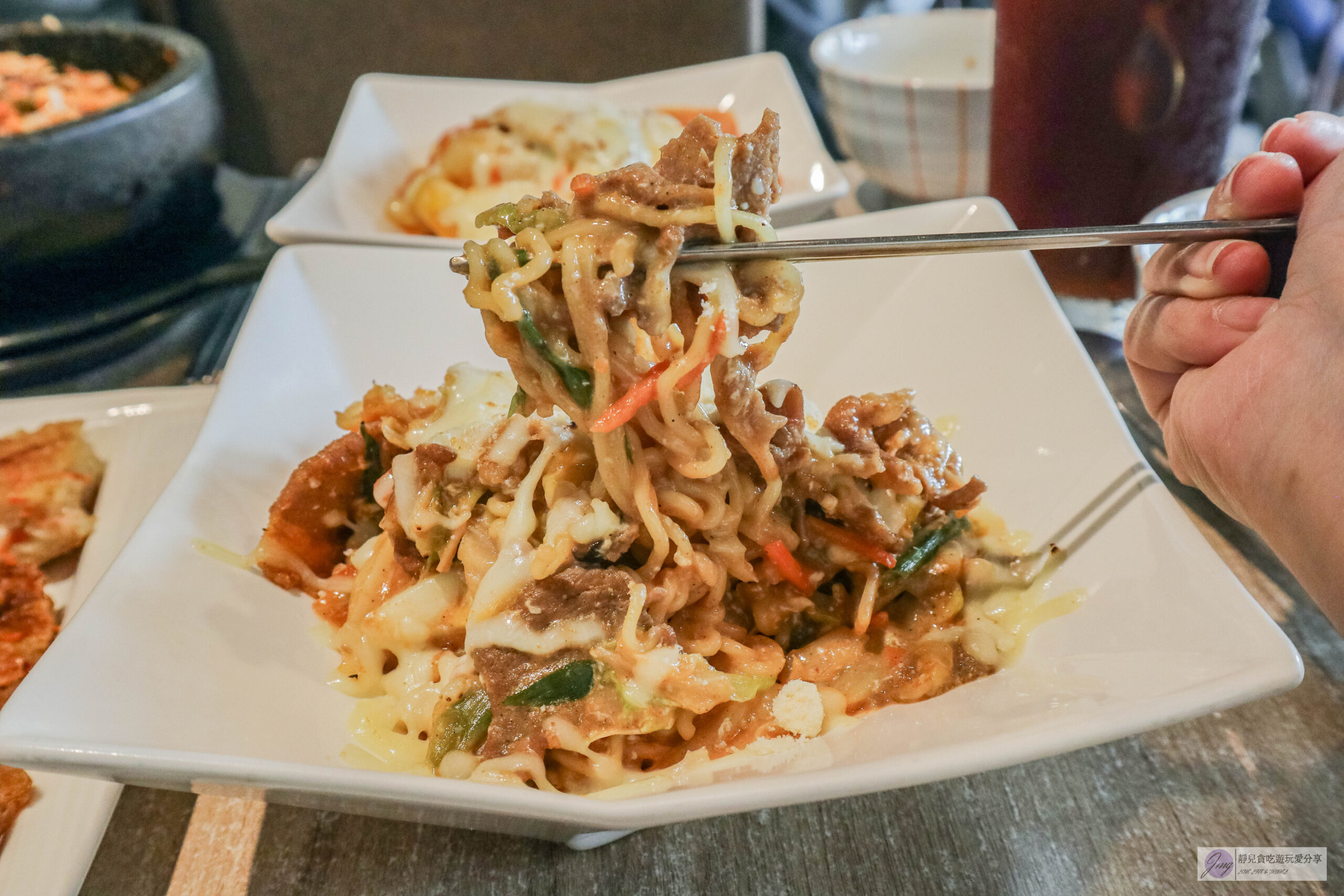 韓手作-在地老饕人氣店！高CP值平價韓式料理，免費湯、飯、檸檬水無限續/鄰近雲科大 @靜兒貪吃遊玩愛分享