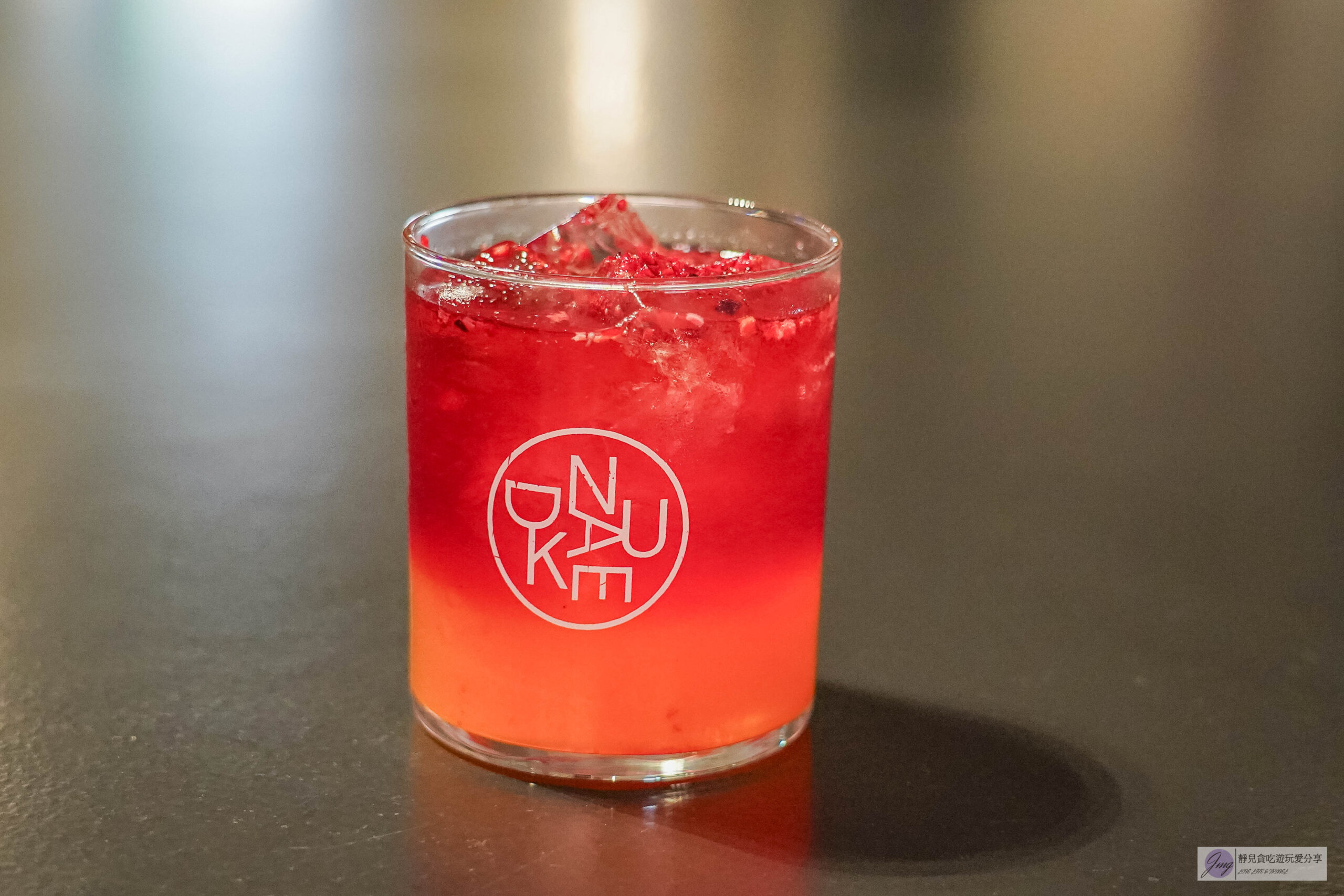韓國首爾-NUDAKE 聖水本店-超夯的爆漿抹茶熔岩可頌！暗黑簡約風格藝術咖啡廳 @靜兒貪吃遊玩愛分享