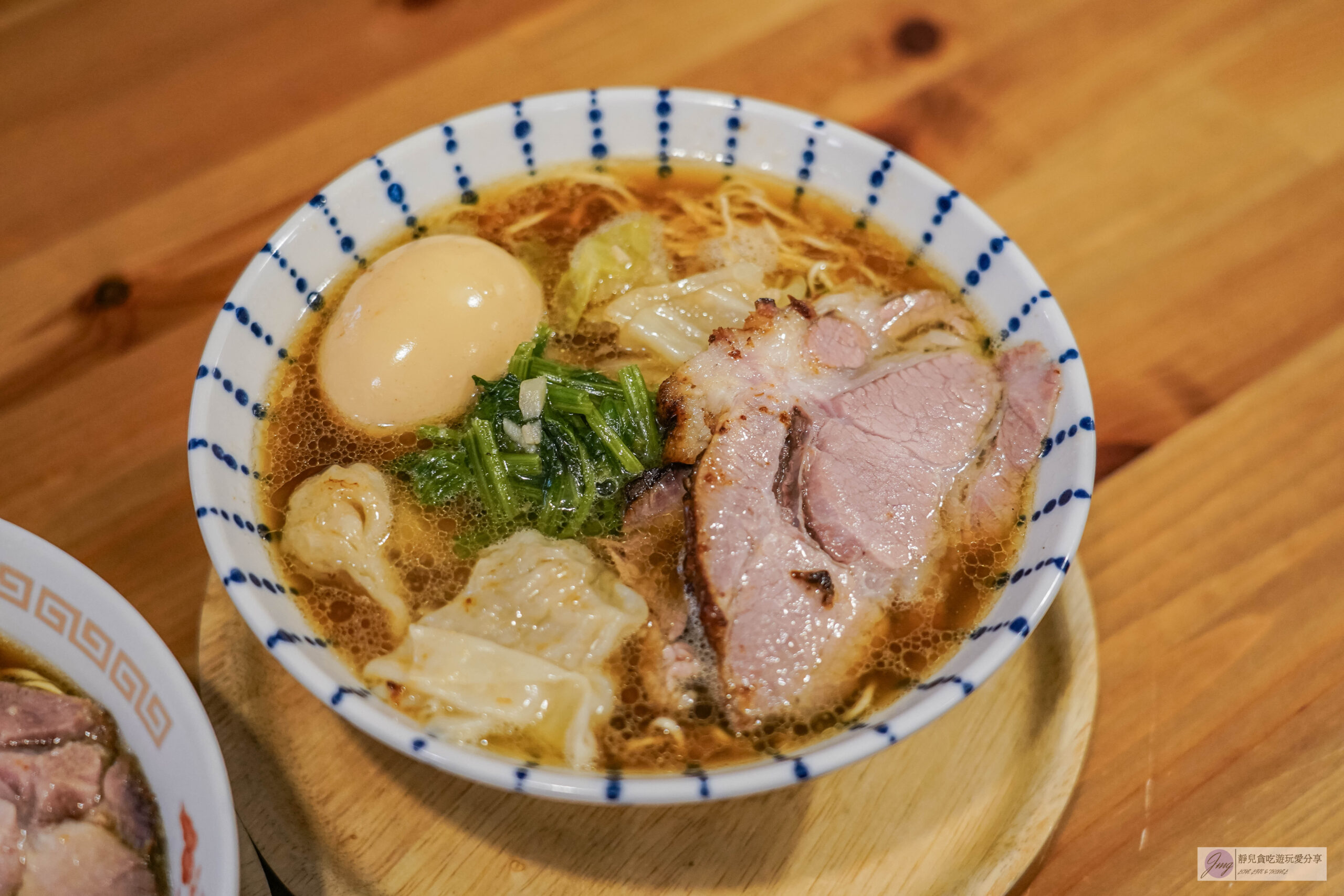 あお．実家和食処-一週只賣4天！早起才吃得到，不到2小時就完售，超濃郁的烤蝦頭濃海老拉麵，在地人氣拉麵推薦/鄰近大檜溪公園 @靜兒貪吃遊玩愛分享