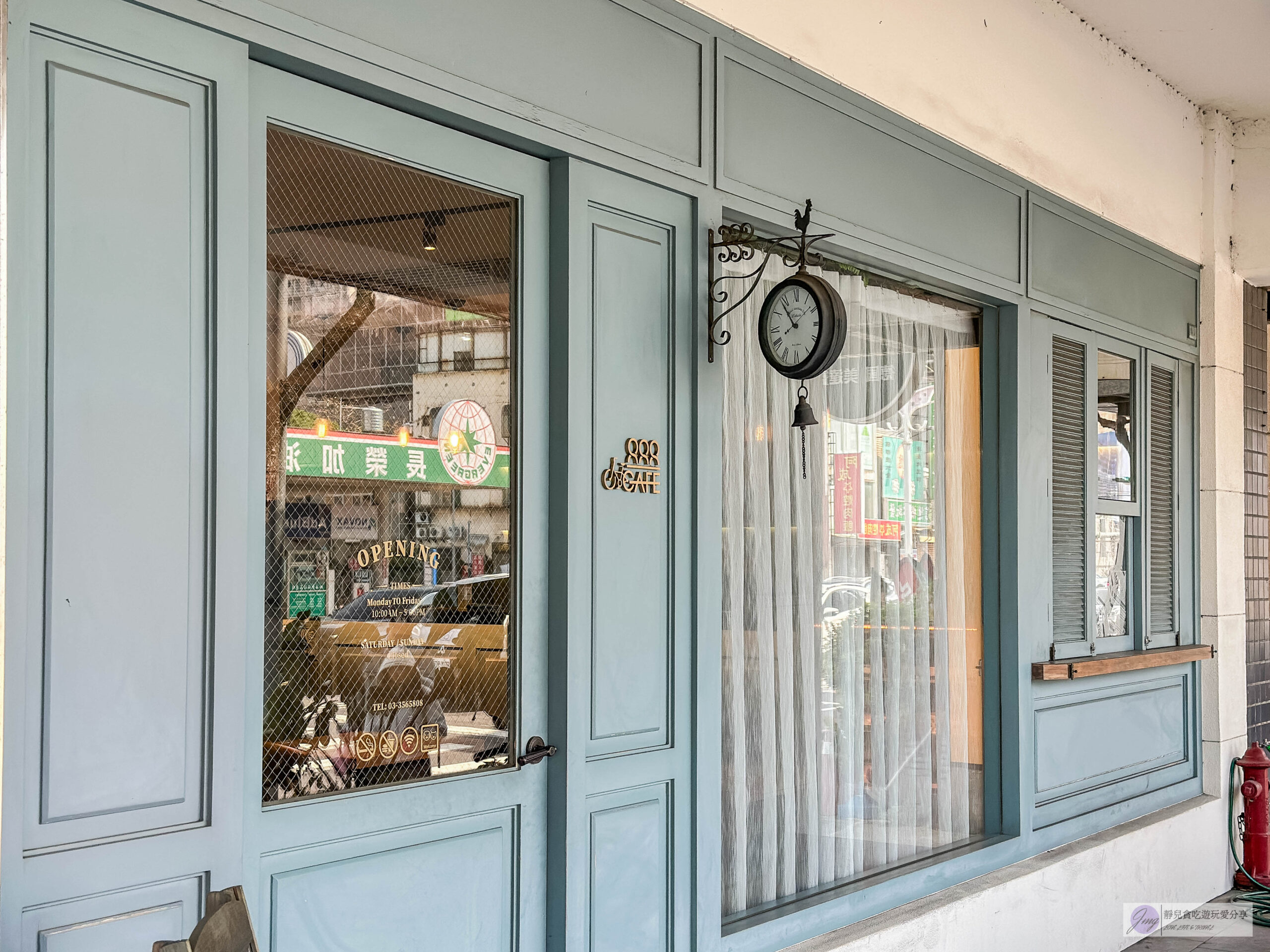 888 Cafe’-隱藏在辦公大樓下！清新鄉村文青風格咖啡廳，200元樂活輕食早午餐/鄰近桃園交流道 @靜兒貪吃遊玩愛分享