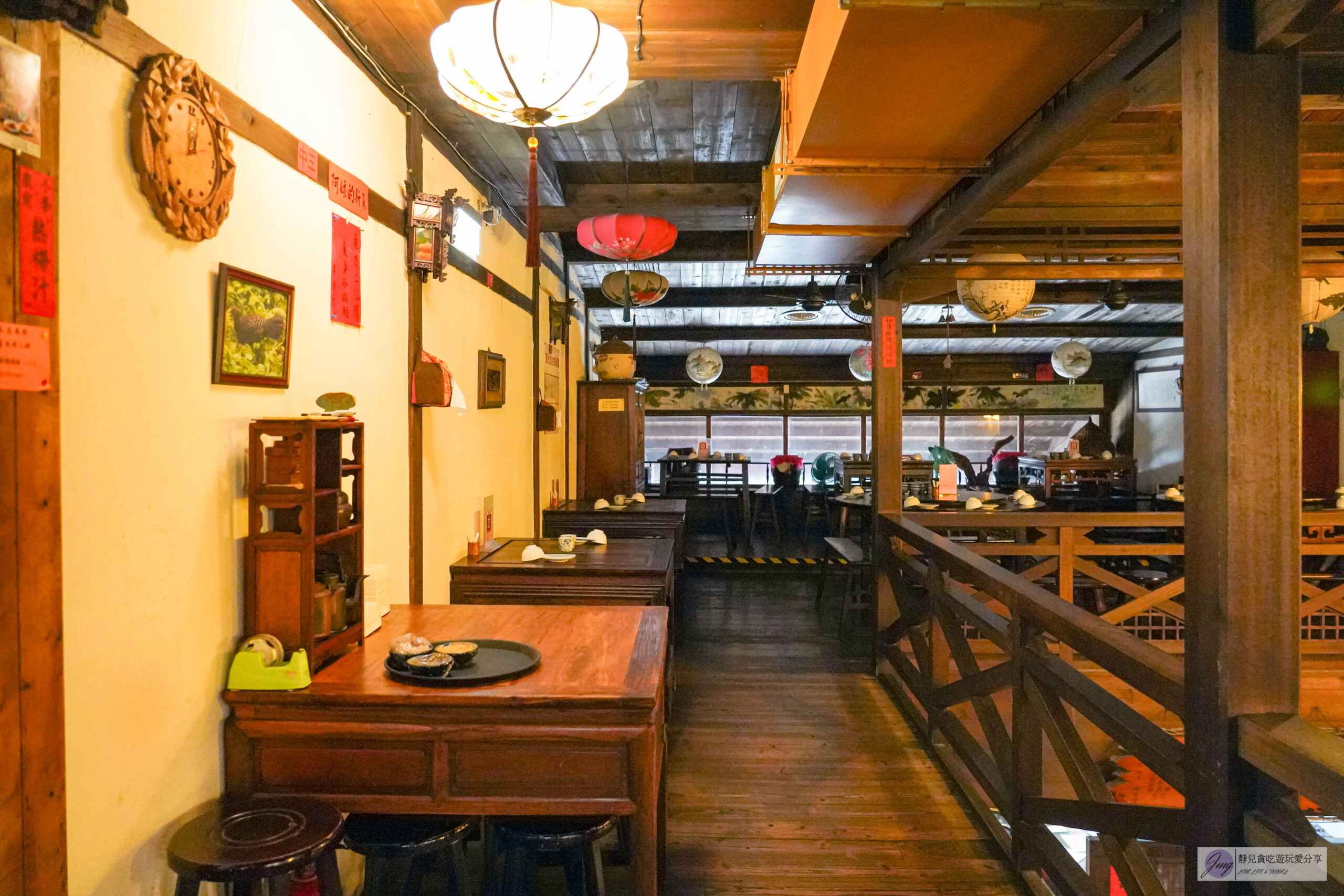 新梅龍鎮-在地30年老店!彷彿穿越武俠老客棧,傳統懷舊台式客家菜料理,白斬奄雞、豆酥鱈魚推薦/鄰近新永和市場 @靜兒貪吃遊玩愛分享 新梅龍鎮-在地30年老店!彷彿穿越武俠老客棧,傳統懷舊台式客家菜料理,白斬奄雞、豆酥鱈魚推薦/鄰近新永和市場 @靜兒貪吃遊玩愛分享