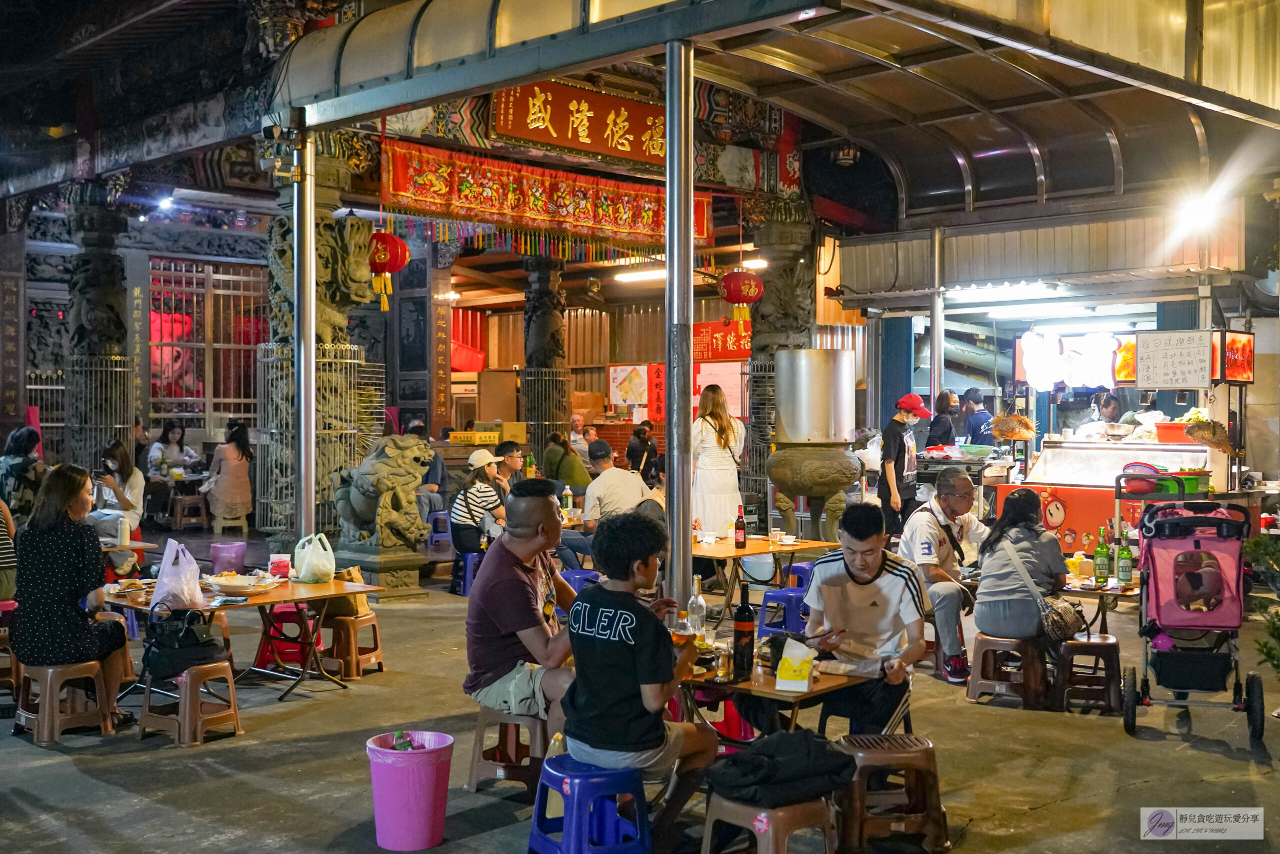 福龍宮廟口快炒-越晚越熱鬧的土地公廟！在地人才知道的隱藏版熱炒，有神明加持的露天快炒/鄰近馬祖新村 @靜兒貪吃遊玩愛分享