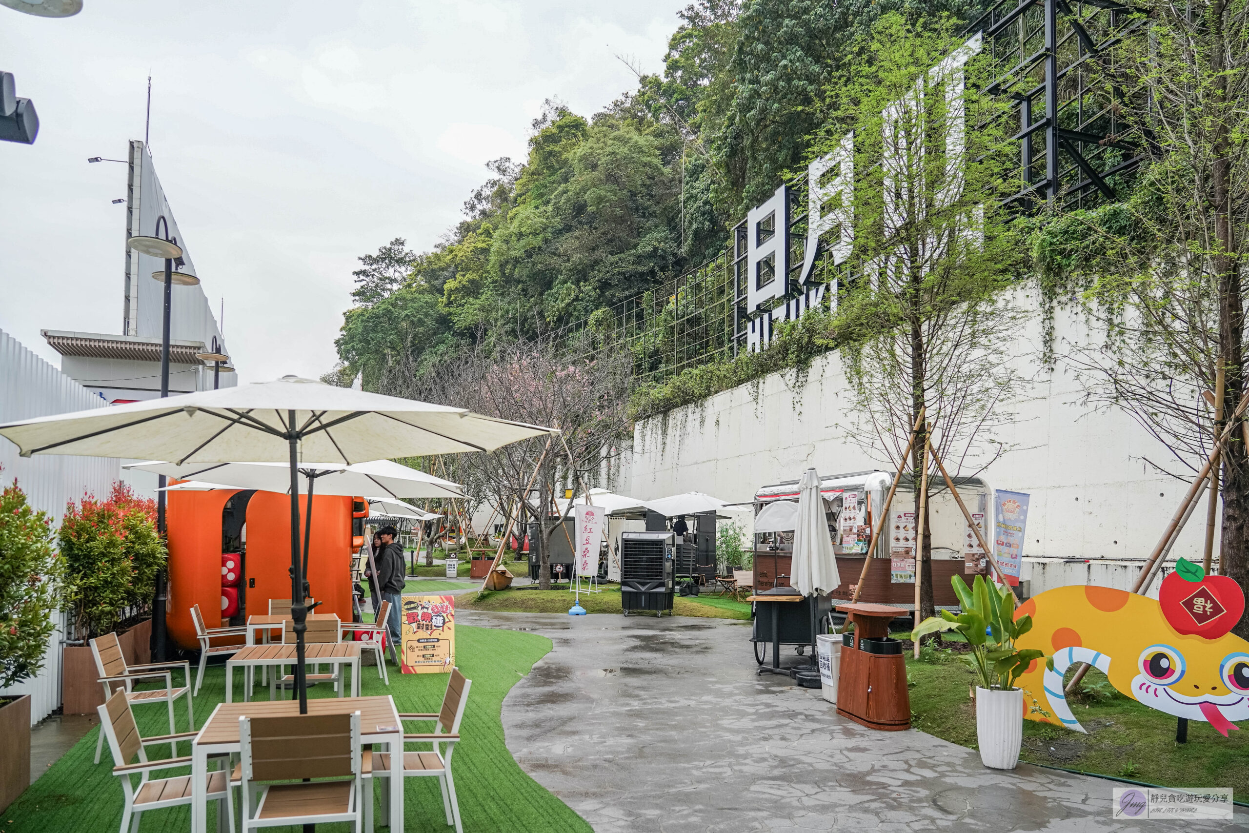 日月町複合式商場-國道六號最美休息驛站!結合市集、文創、美食、伴手禮的複合式商場/鄰近愛蘭交流道 @靜兒貪吃遊玩愛分享 日月町複合式商場-國道六號最美休息驛站!結合市集、文創、美食、伴手禮的複合式商場/鄰近愛蘭交流道 @靜兒貪吃遊玩愛分享