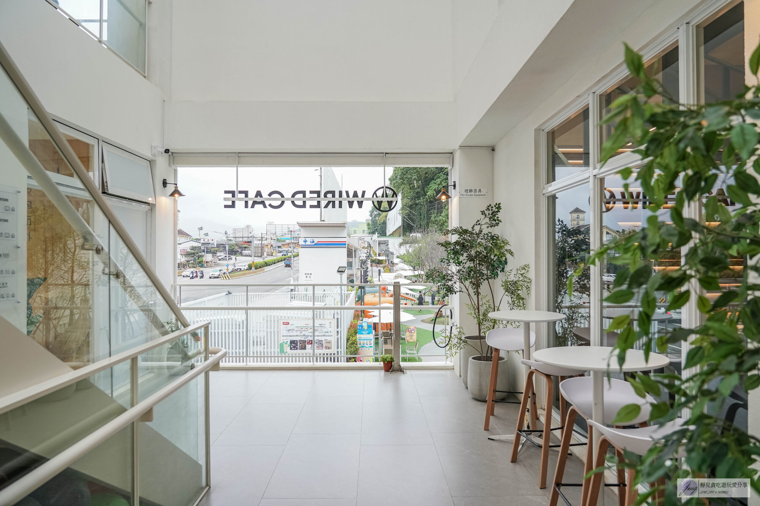 日月町複合式商場-國道六號最美休息驛站！結合市集、文創、美食、伴手禮的複合式商場/鄰近愛蘭交流道 @靜兒貪吃遊玩愛分享