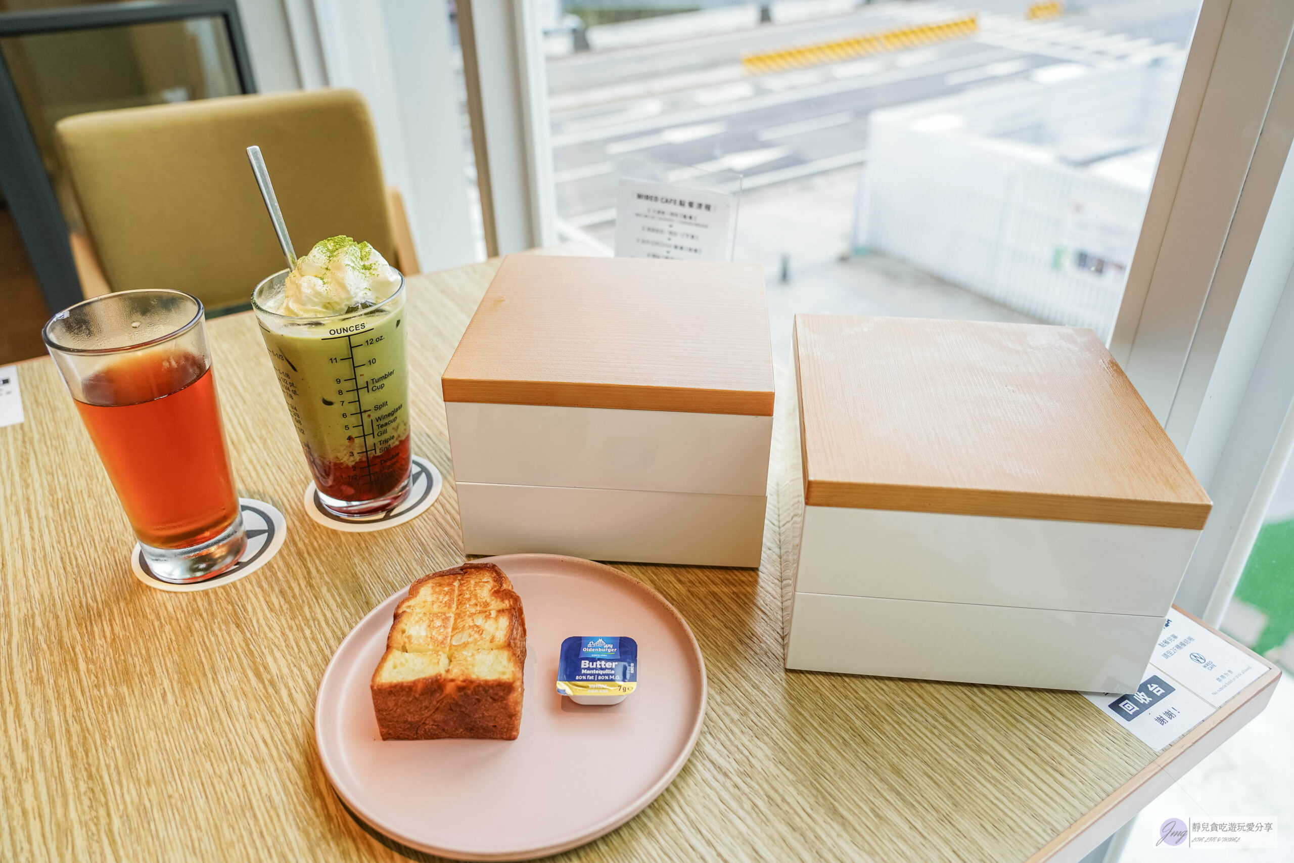 日月町複合式商場-國道六號最美休息驛站！結合市集、文創、美食、伴手禮的複合式商場/鄰近愛蘭交流道 @靜兒貪吃遊玩愛分享