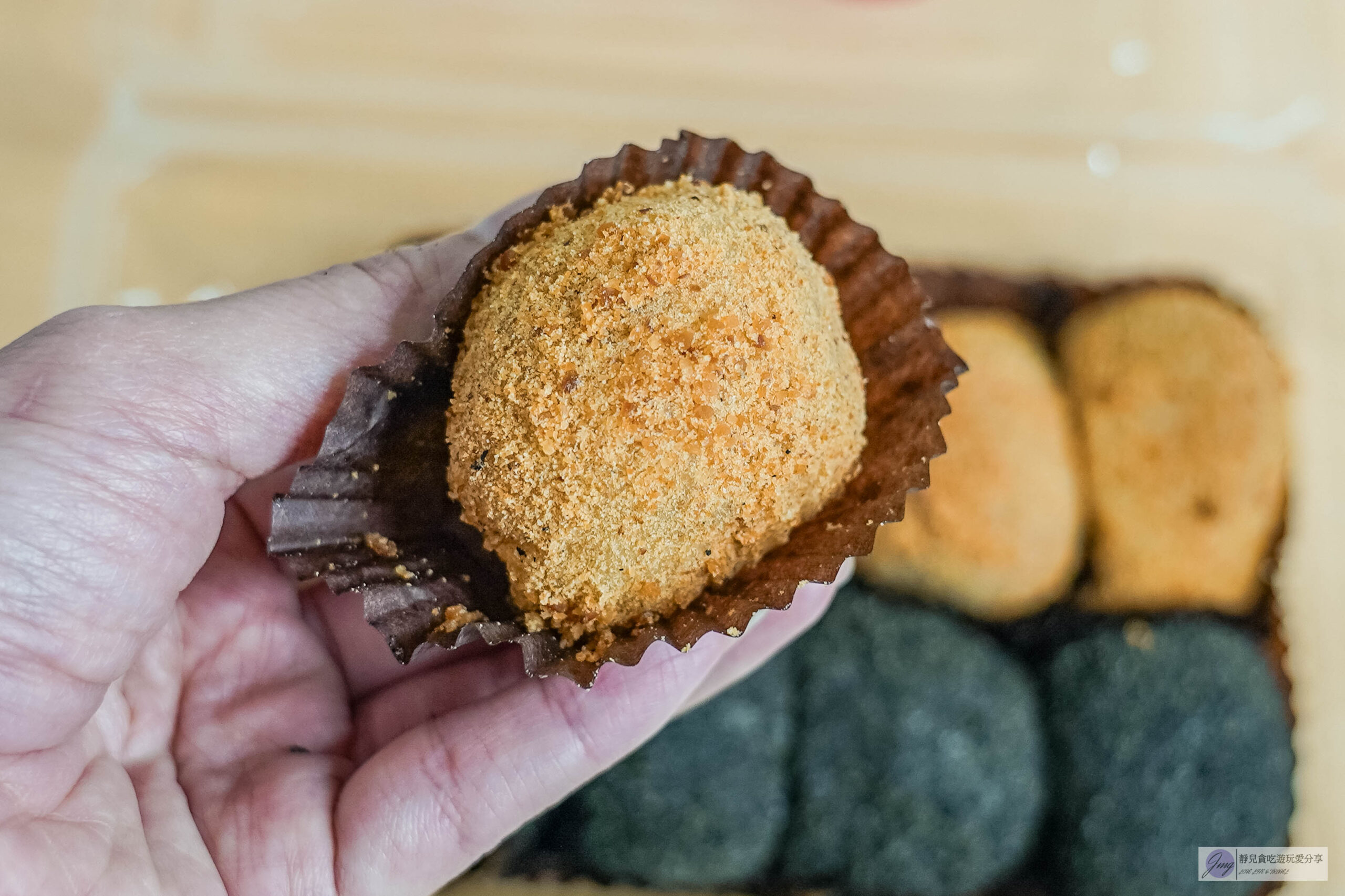 御之屋麻糬-在地超過20年!傳承兩代,當日新鮮現做,鹹甜皆有,有內餡花生小麻糬1盒只要120元/鄰近豐原廟東夜市 @靜兒貪吃遊玩愛分享 御之屋麻糬-在地超過20年!傳承兩代,當日新鮮現做,鹹甜皆有,有內餡花生小麻糬1盒只要120元/鄰近豐原廟東夜市 @靜兒貪吃遊玩愛分享