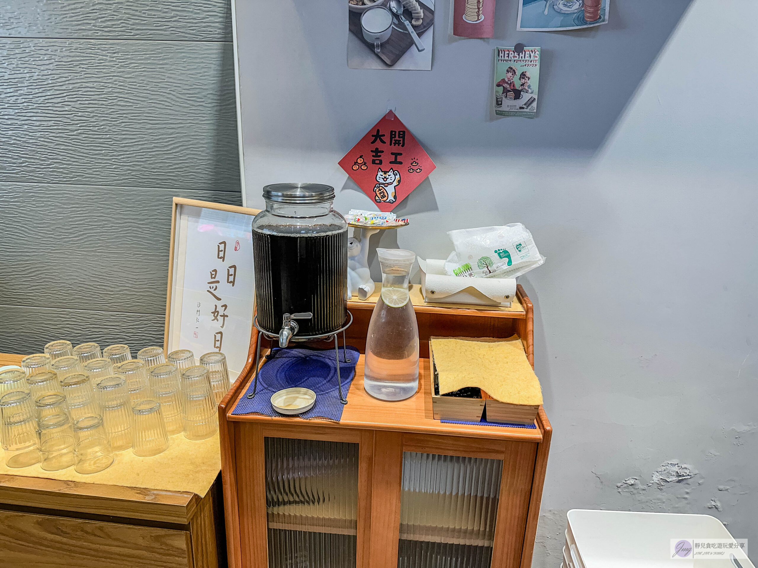 美花鐵板燒-人氣文青鐵板燒，香煎鯖魚只要240元，脆皮香煎雞腿排超推/藝文特區美食 @靜兒貪吃遊玩愛分享