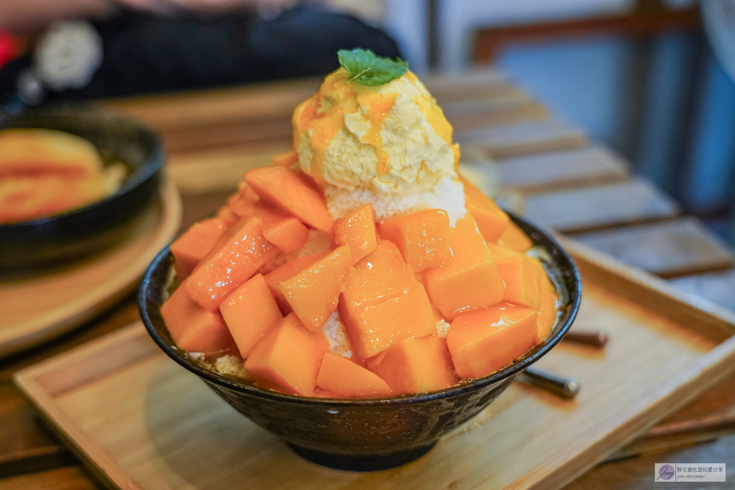 N&Eacute;V&Eacute; 那味豆花-植物園裡吃冰！內用限定炙燒脆皮豆花，韓式雪冰料超滿 @靜兒貪吃遊玩愛分享