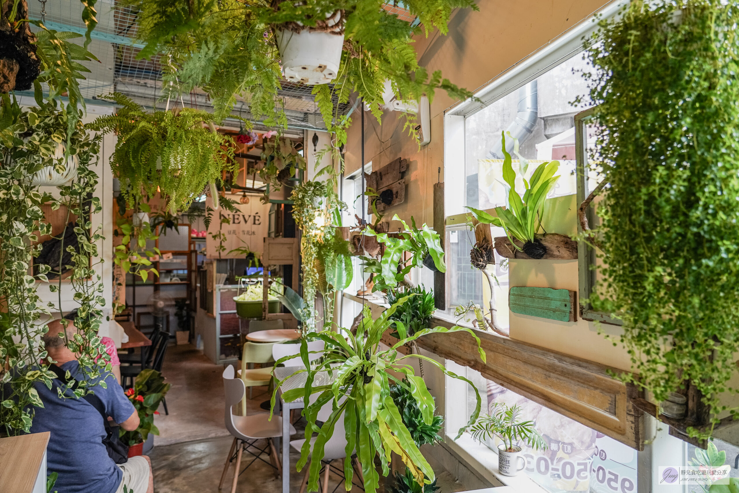 NÉVÉ 那味豆花-植物園裡吃冰!內用限定炙燒脆皮豆花,韓式雪冰料超滿 @靜兒貪吃遊玩愛分享 NÉVÉ 那味豆花-植物園裡吃冰!內用限定炙燒脆皮豆花,韓式雪冰料超滿 @靜兒貪吃遊玩愛分享