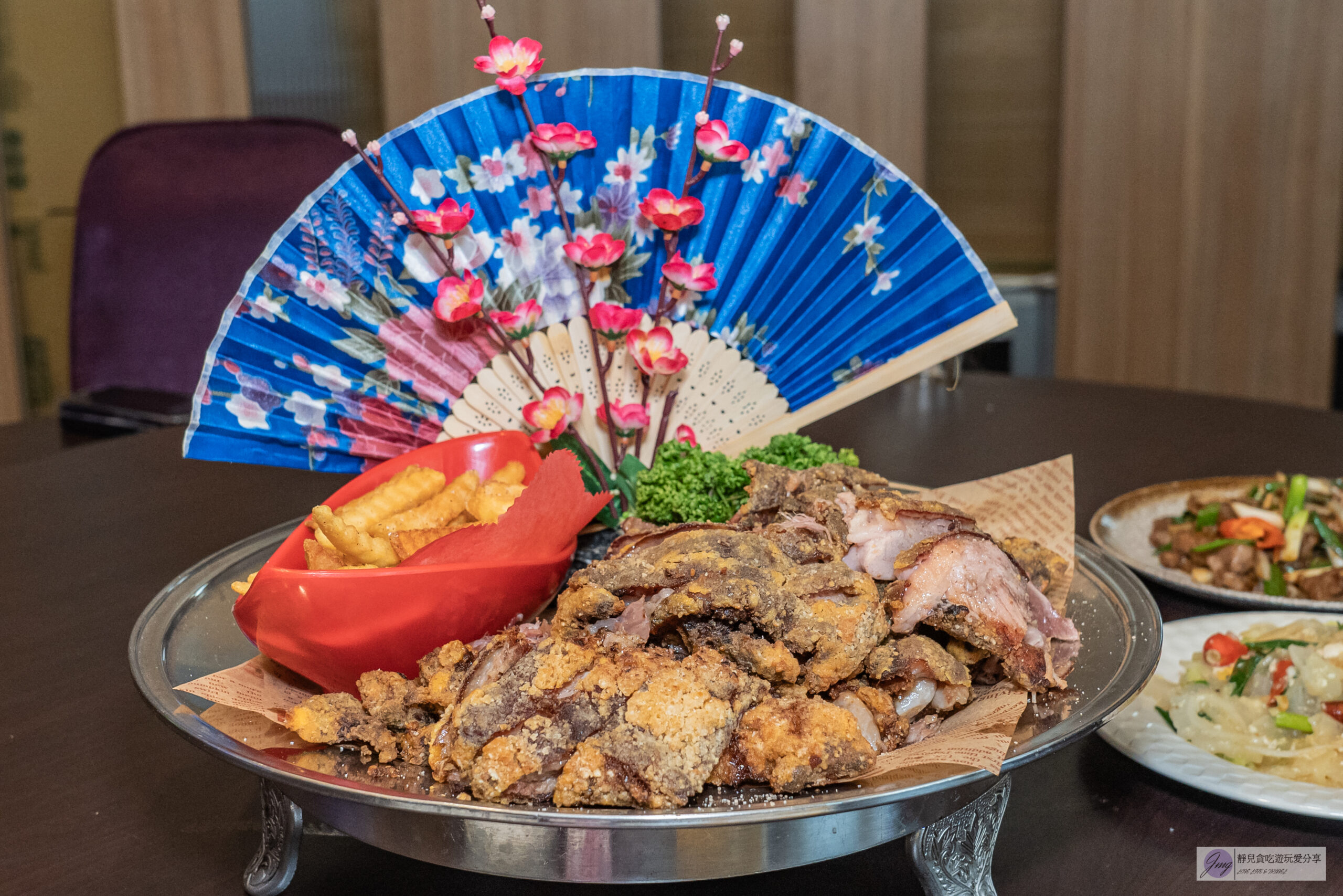 海水屋 寶山雙豐店-免費豬油拌飯吃到飽!外酥內嫩的脆皮豬腳、香酥鹹香咖哩軟殼蟹,消暑冰淇淋無限吃,海鮮平價熱炒合菜聚餐新選擇 @靜兒貪吃遊玩愛分享 海水屋 寶山雙豐店-免費豬油拌飯吃到飽!外酥內嫩的脆皮豬腳、香酥鹹香咖哩軟殼蟹,消暑冰淇淋無限吃,海鮮平價熱炒合菜聚餐新選擇 @靜兒貪吃遊玩愛分享