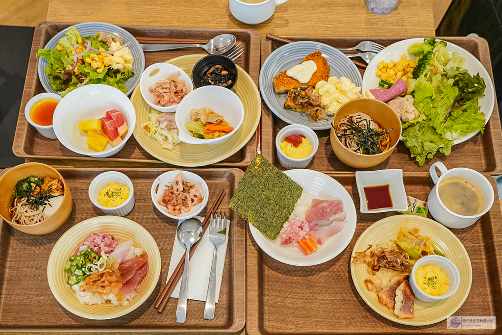 HOTEL SOBIAL 大国町-雙人房一晚兩千有找，空間寬敞舒適，樓下就有LAWSON，大國町站地鐵出口旁 @靜兒貪吃遊玩愛分享