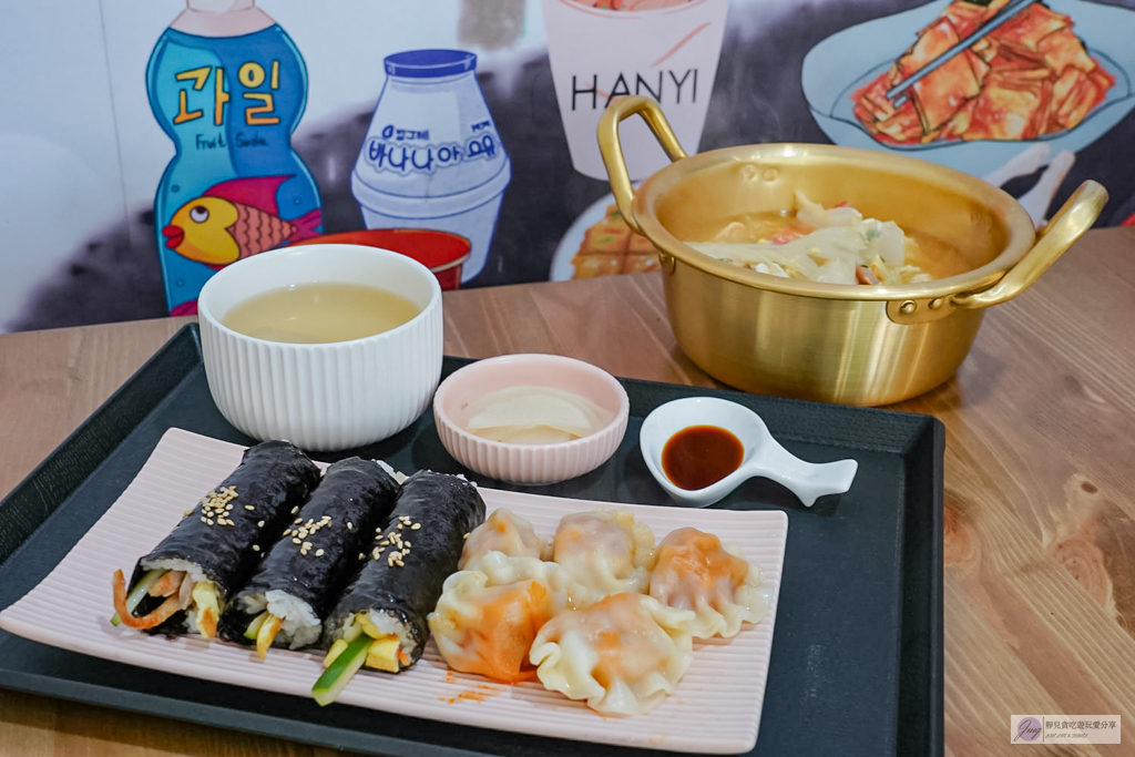 韓意飯捲-平價百元的韓式飯捲,還有素食專屬菜單/鄰近壽山高中 @靜兒貪吃遊玩愛分享 韓意飯捲-平價百元的韓式飯捲,還有素食專屬菜單/鄰近壽山高中 @靜兒貪吃遊玩愛分享