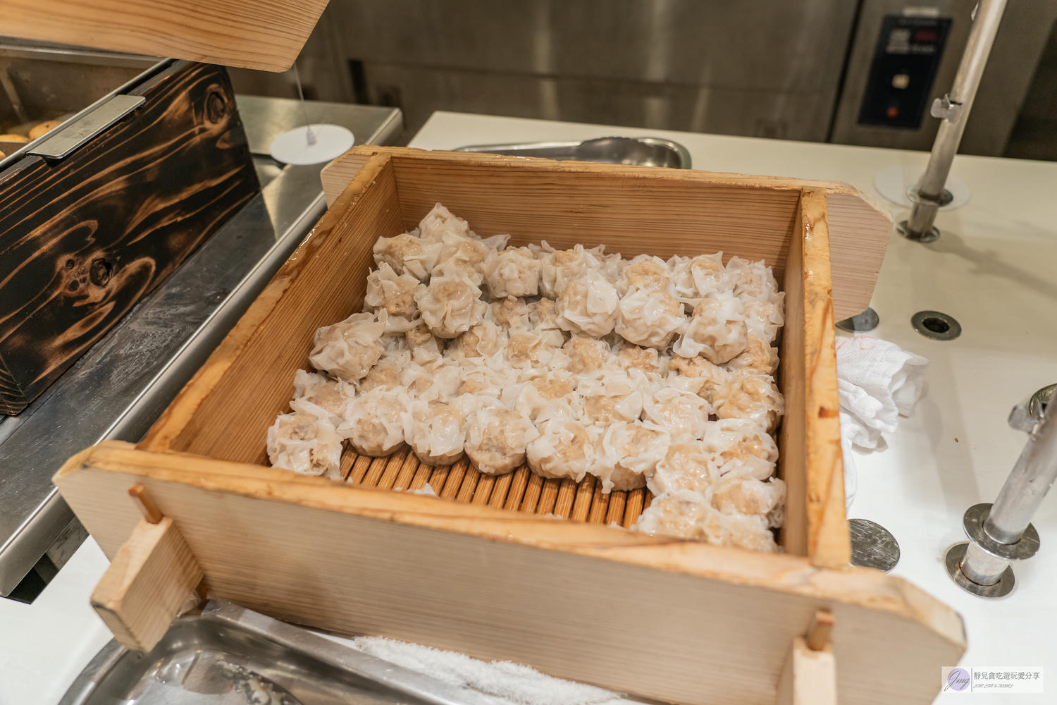 向日葵渡輪-大阪到九州旅遊交通新選擇！船上Buffet、泡湯超Chill，Sunflower瀨戶內海航行船泊體驗 @靜兒貪吃遊玩愛分享