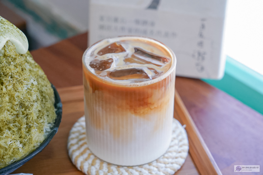泊堂-隱藏在57年代眷村裡!抹茶海鹽奶蓋剉冰鹹甜清爽又消暑,老宅復古文青風格冰店/憲光二村眷村文化園區 @靜兒貪吃遊玩愛分享 泊堂-隱藏在57年代眷村裡!抹茶海鹽奶蓋剉冰鹹甜清爽又消暑,老宅復古文青風格冰店/憲光二村眷村文化園區 @靜兒貪吃遊玩愛分享
