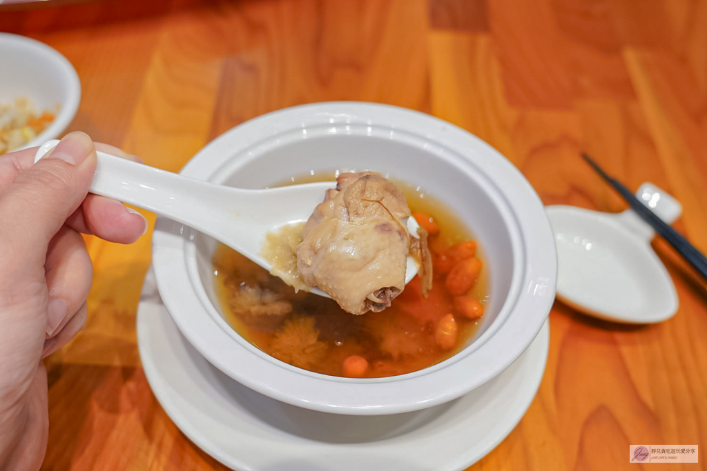 61私廚料理-預約制無菜單 × 原型食材精緻客製,牛排、透抽到巨無霸布丁通通有! @靜兒貪吃遊玩愛分享 61私廚料理-預約制無菜單 × 原型食材精緻客製,牛排、透抽到巨無霸布丁通通有! @靜兒貪吃遊玩愛分享