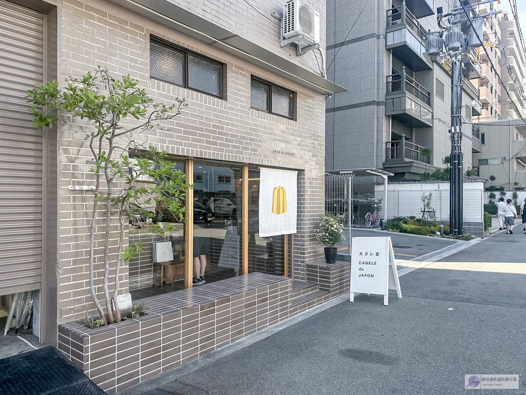 CANELÉ du JAPON 櫻川店-多達8款迷你可麗露,外脆內軟不甜膩/鄰近難波站 @靜兒貪吃遊玩愛分享 CANELÉ du JAPON 櫻川店-多達8款迷你可麗露,外脆內軟不甜膩/鄰近難波站 @靜兒貪吃遊玩愛分享