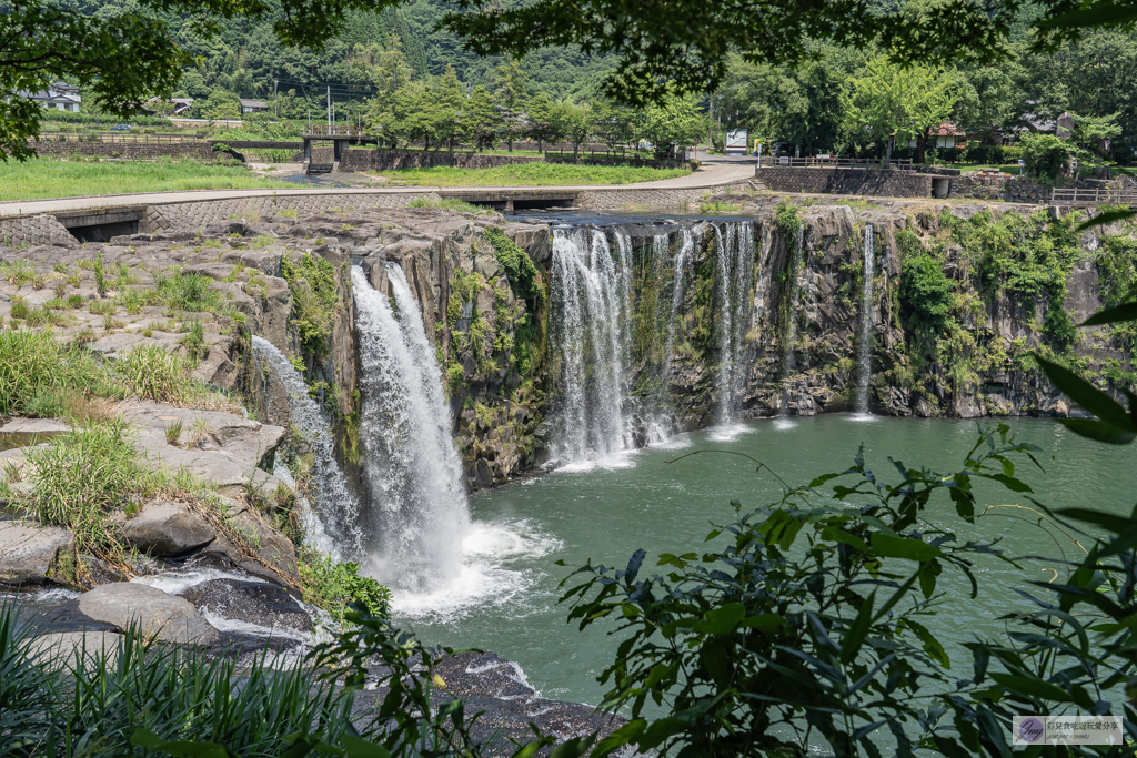 原尻瀑布-東方的尼加拉瀑布！藏身田園的震撼級美景，日本瀑布百選之一 @靜兒貪吃遊玩愛分享