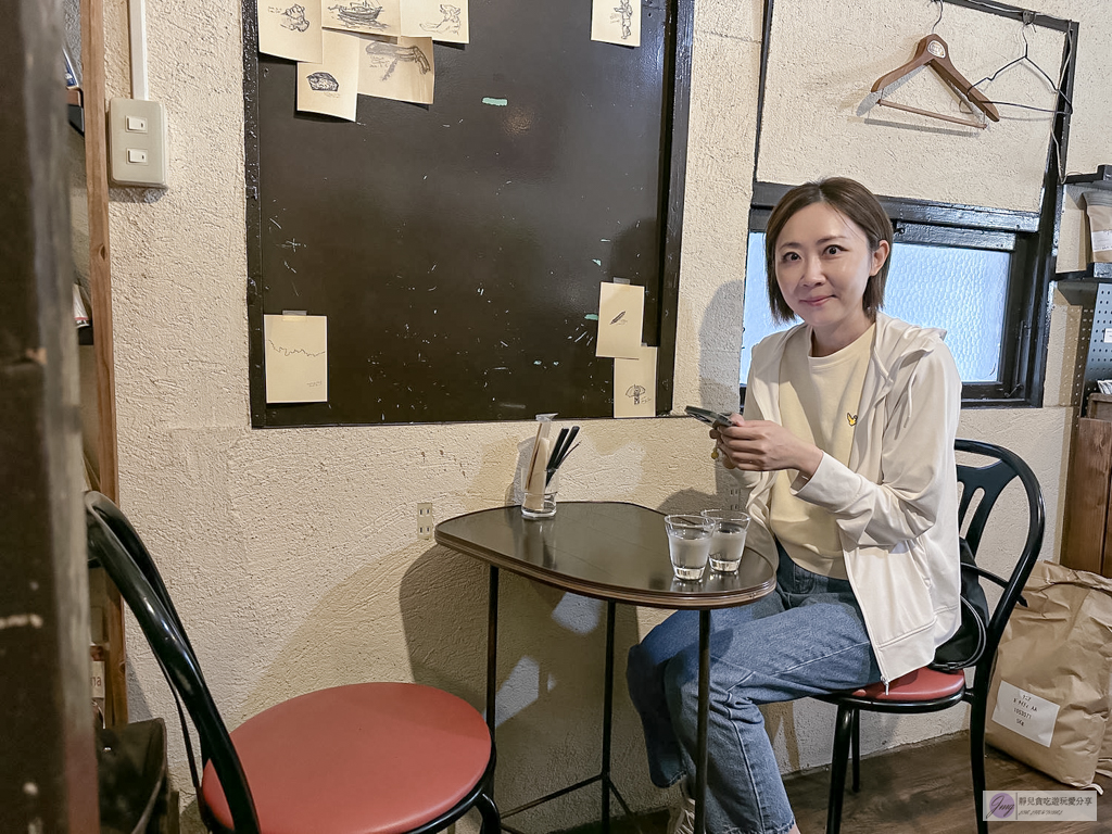 Rainyday’s Coffee-在地人最愛！低調靜謐的咖啡廳，自家烘焙咖啡豆，滑嫩濃厚布丁超推薦/鄰近JR大分駅 @靜兒貪吃遊玩愛分享