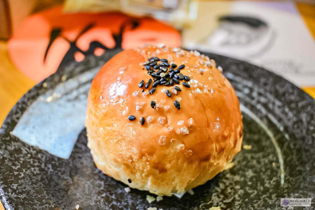 Mr.啃-中秋限定秒殺排隊店!片鹽酥皮奶香爆棚,僅限預訂自取,手速慢訂不到 @靜兒貪吃遊玩愛分享 Mr.啃-中秋限定秒殺排隊店!片鹽酥皮奶香爆棚,僅限預訂自取,手速慢訂不到 @靜兒貪吃遊玩愛分享