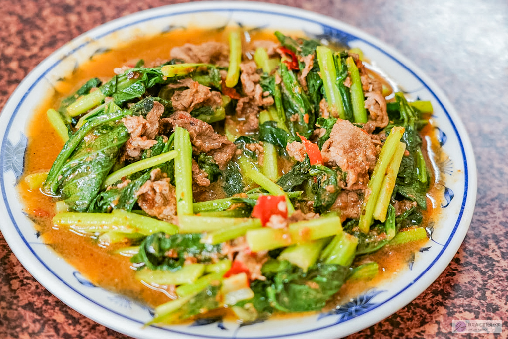 文發羊肉店-廟口旁隱藏版熱炒店！百元起高CP超佛心，羊肉料理超下飯 @靜兒貪吃遊玩愛分享
