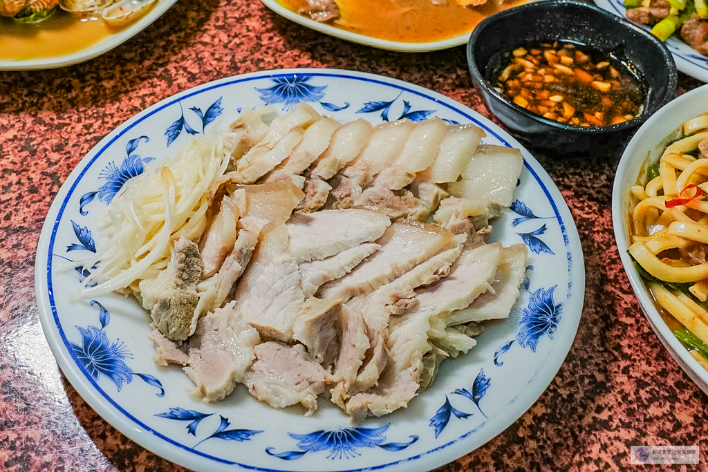 文發羊肉店-廟口旁隱藏版熱炒店！百元起高CP超佛心，羊肉料理超下飯 @靜兒貪吃遊玩愛分享