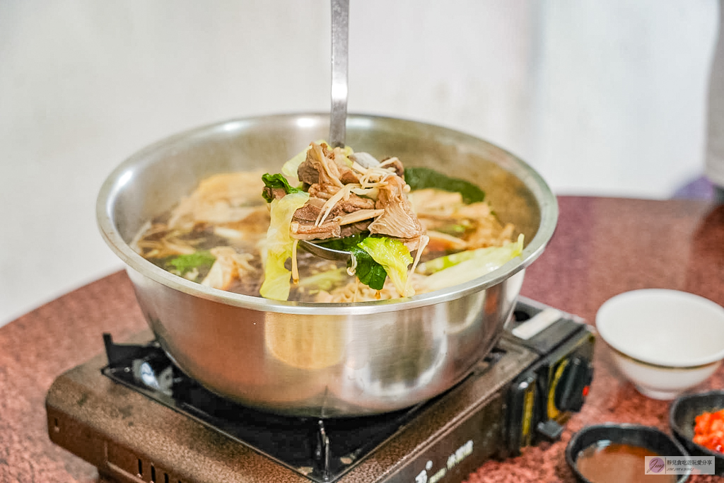 文發羊肉店-廟口旁隱藏版熱炒店！百元起高CP超佛心，羊肉料理超下飯 @靜兒貪吃遊玩愛分享
