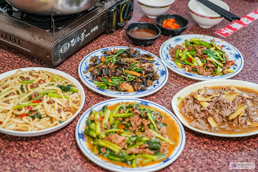 文發羊肉店-廟口旁隱藏版熱炒店！百元起高CP超佛心，羊肉料理超下飯 @靜兒貪吃遊玩愛分享