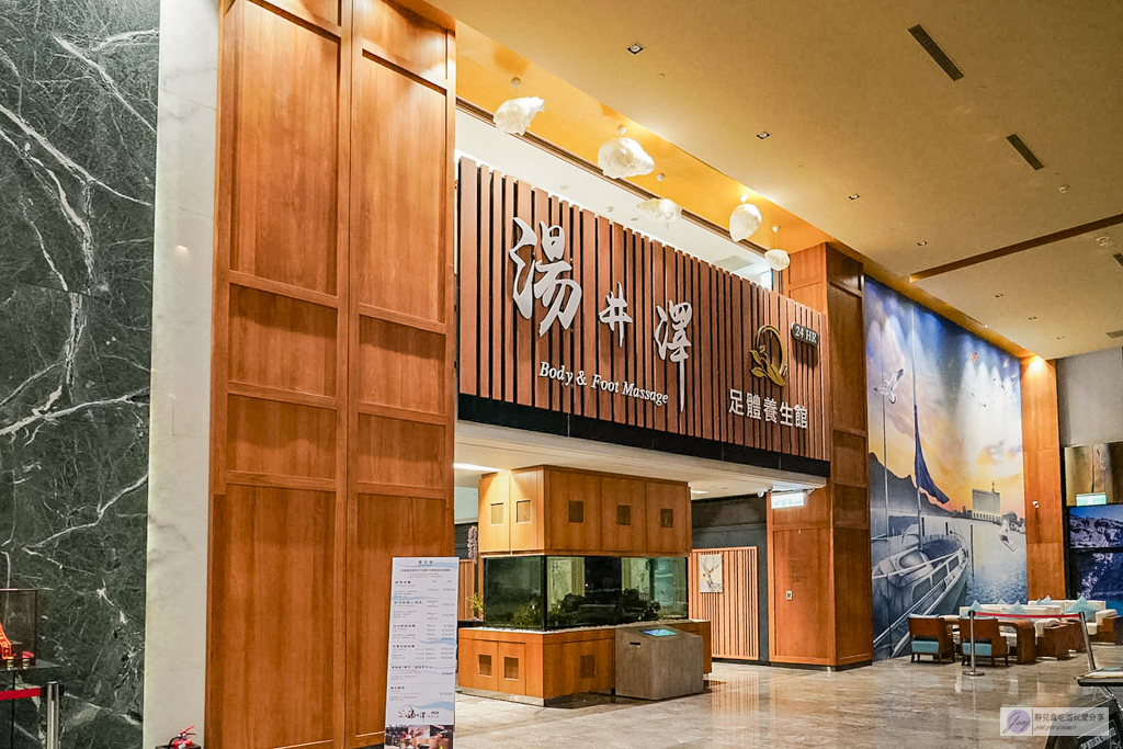 澎湖福朋喜來登酒店-唯一五星級海景飯店！海景第一排港景房，無邊際泳池＋超強海鮮早餐 @靜兒貪吃遊玩愛分享