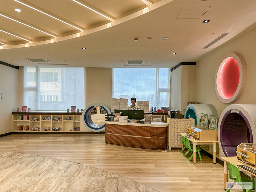澎湖福朋喜來登酒店-唯一五星級海景飯店！海景第一排港景房，無邊際泳池＋超強海鮮早餐 @靜兒貪吃遊玩愛分享