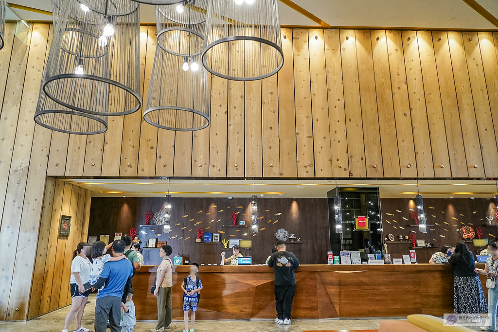 澎湖福朋喜來登酒店-唯一五星級海景飯店！海景第一排港景房，無邊際泳池＋超強海鮮早餐 @靜兒貪吃遊玩愛分享