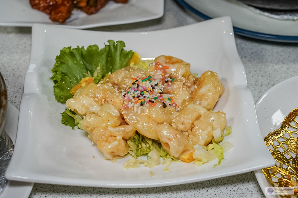 宸軒園海鮮中興店-港式粵味一次到位！龍蝦、虎斑、佛跳牆11道豪華合菜，家庭聚餐年菜首選/鄰近新店區公所站 @靜兒貪吃遊玩愛分享