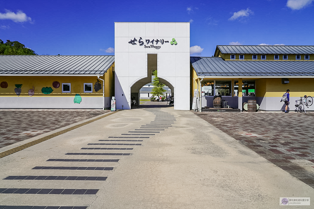 世羅夢公園-全日本第二長迷你蒸氣火車，自產葡萄酒與在地花卉料理 @靜兒貪吃遊玩愛分享
