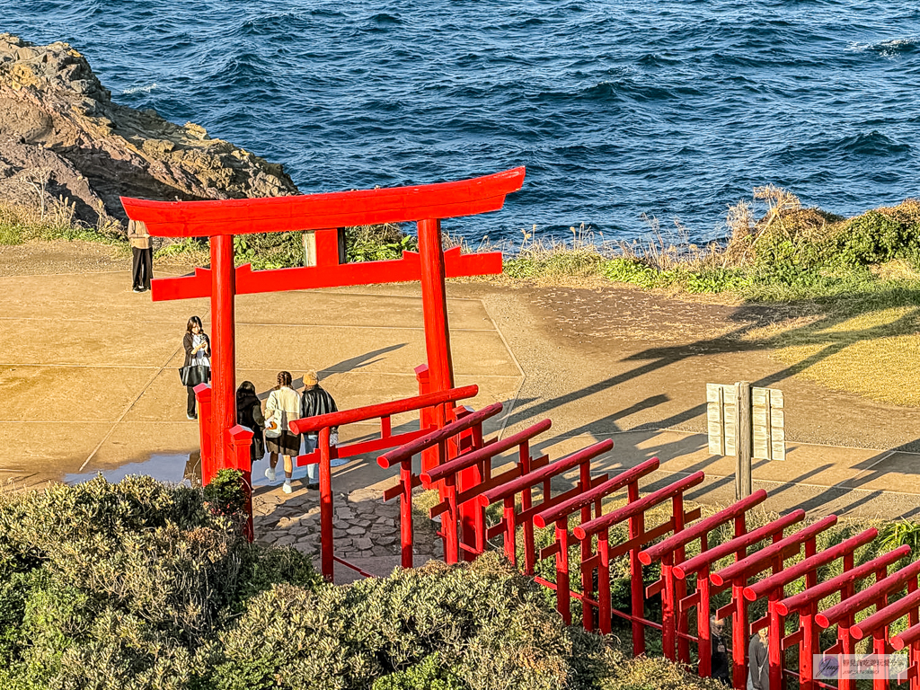 元乃隅神社-海景第一排的絕美紅色鳥居長廊！CNN評選日本最美景點第3名 @靜兒貪吃遊玩愛分享