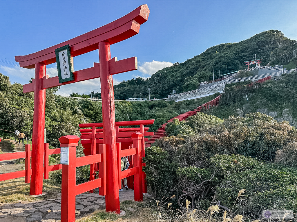 元乃隅神社-海景第一排的絕美紅色鳥居長廊！CNN評選日本最美景點第3名 @靜兒貪吃遊玩愛分享