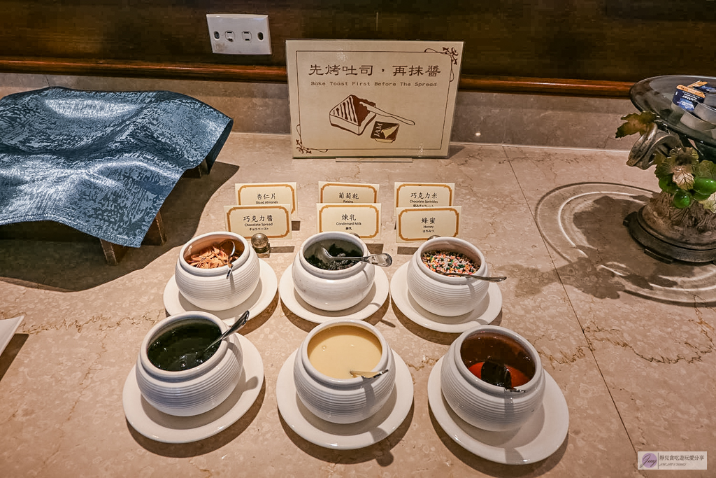 香格里拉冬山河渡假飯店-地中海夢幻莊園風！歐風義式房型四人房含早餐不到4000元/鄰近冬山河親水公園 @靜兒貪吃遊玩愛分享