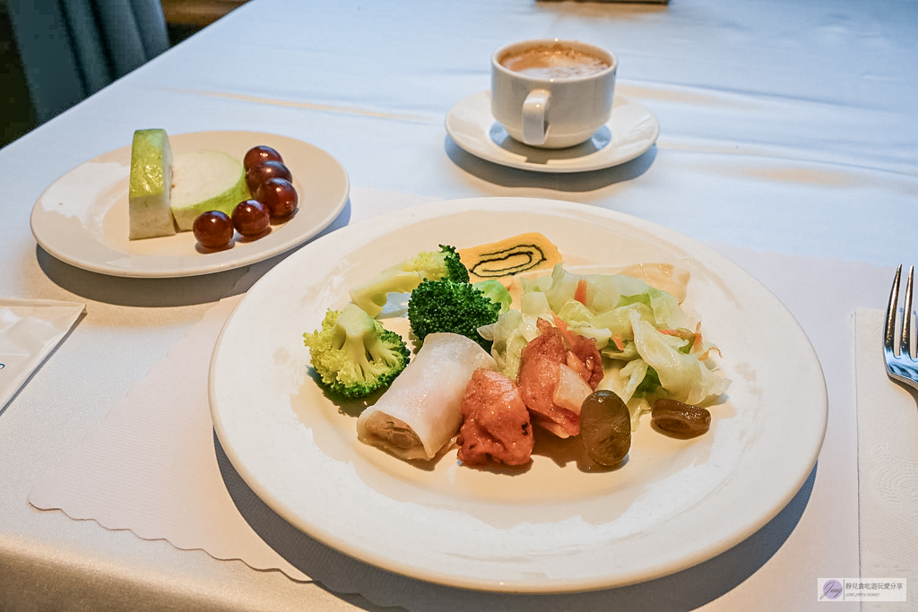 香格里拉冬山河渡假飯店-地中海夢幻莊園風！歐風義式房型四人房含早餐不到4000元/鄰近冬山河親水公園 @靜兒貪吃遊玩愛分享