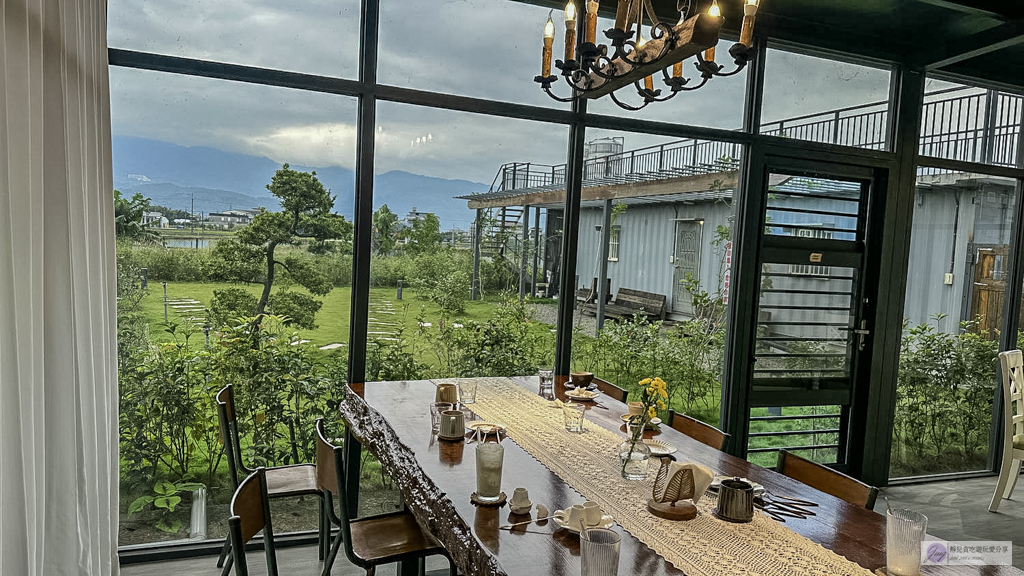 Chou Chou 迷你可麗露專賣店-在地私藏歐式老宅！茶控必訪的茶香可麗露、千層蛋糕 @靜兒貪吃遊玩愛分享