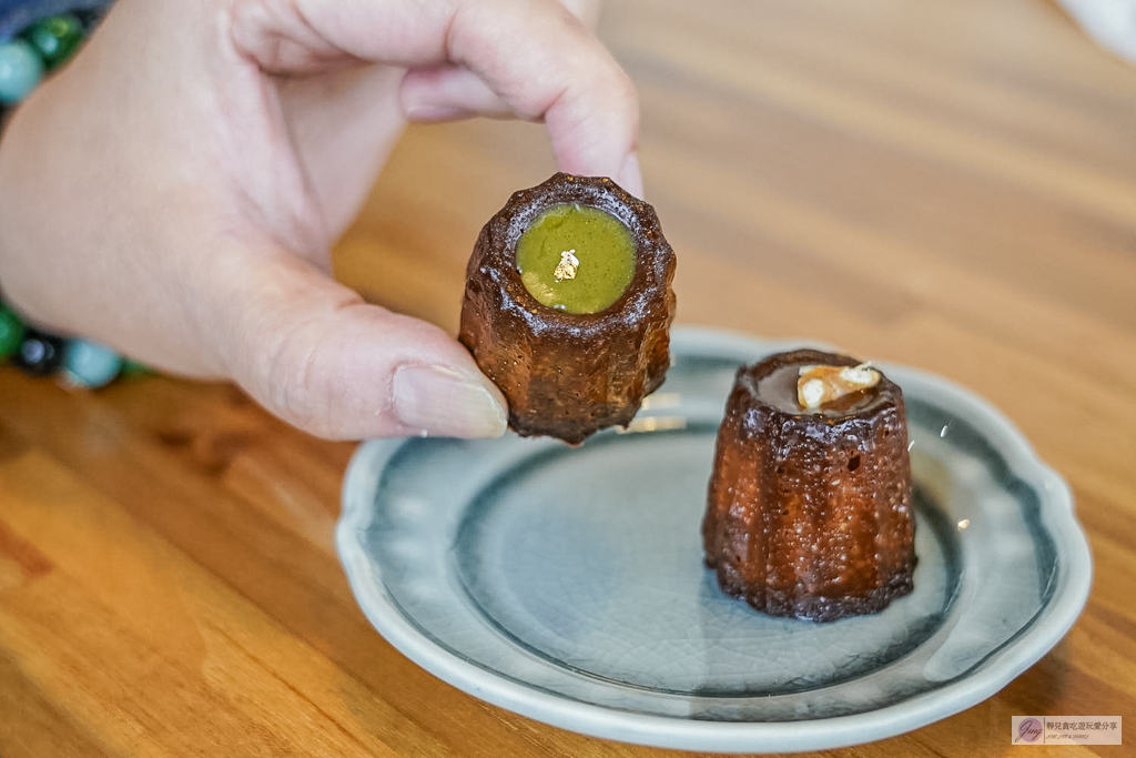 Chou Chou 迷你可麗露專賣店-在地私藏歐式老宅！茶控必訪的茶香可麗露、千層蛋糕 @靜兒貪吃遊玩愛分享