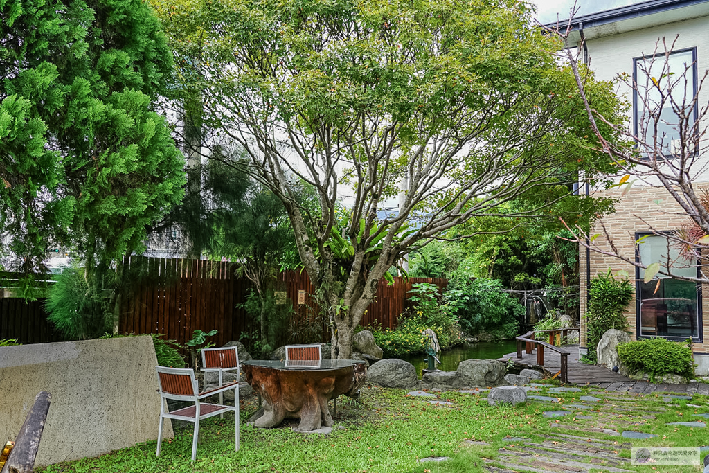 檜木居民宿-療癒檜木香芬多精,二代木材行轉型的溫馨民宿,古早味清粥小菜早餐 @靜兒貪吃遊玩愛分享 檜木居民宿-療癒檜木香芬多精,二代木材行轉型的溫馨民宿,古早味清粥小菜早餐 @靜兒貪吃遊玩愛分享