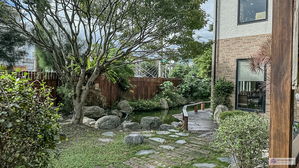 檜木居民宿-療癒檜木香芬多精,二代木材行轉型的溫馨民宿,古早味清粥小菜早餐 @靜兒貪吃遊玩愛分享 檜木居民宿-療癒檜木香芬多精,二代木材行轉型的溫馨民宿,古早味清粥小菜早餐 @靜兒貪吃遊玩愛分享