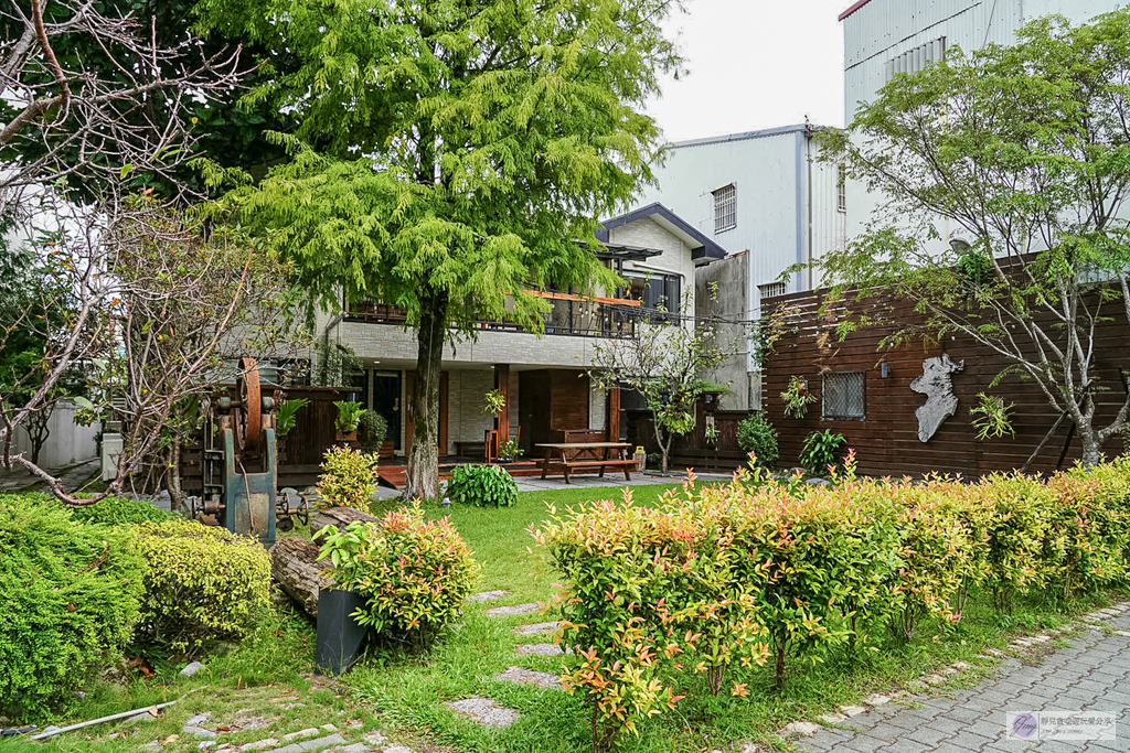 檜木居民宿-療癒檜木香芬多精,二代木材行轉型的溫馨民宿,古早味清粥小菜早餐 @靜兒貪吃遊玩愛分享 檜木居民宿-療癒檜木香芬多精,二代木材行轉型的溫馨民宿,古早味清粥小菜早餐 @靜兒貪吃遊玩愛分享