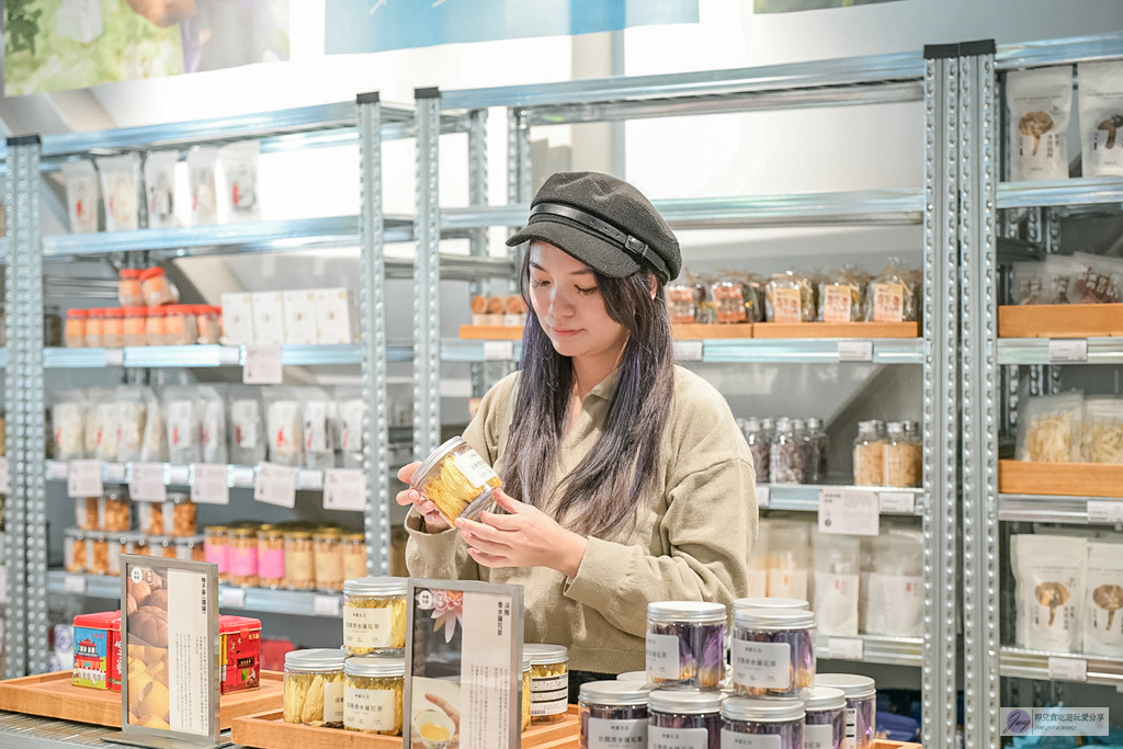 理想PAARK水岸生活-全台最美摩洛哥風7-11、歐洲童話星巴克！還能遊湖飽覽落羽松祕境美景 @靜兒貪吃遊玩愛分享