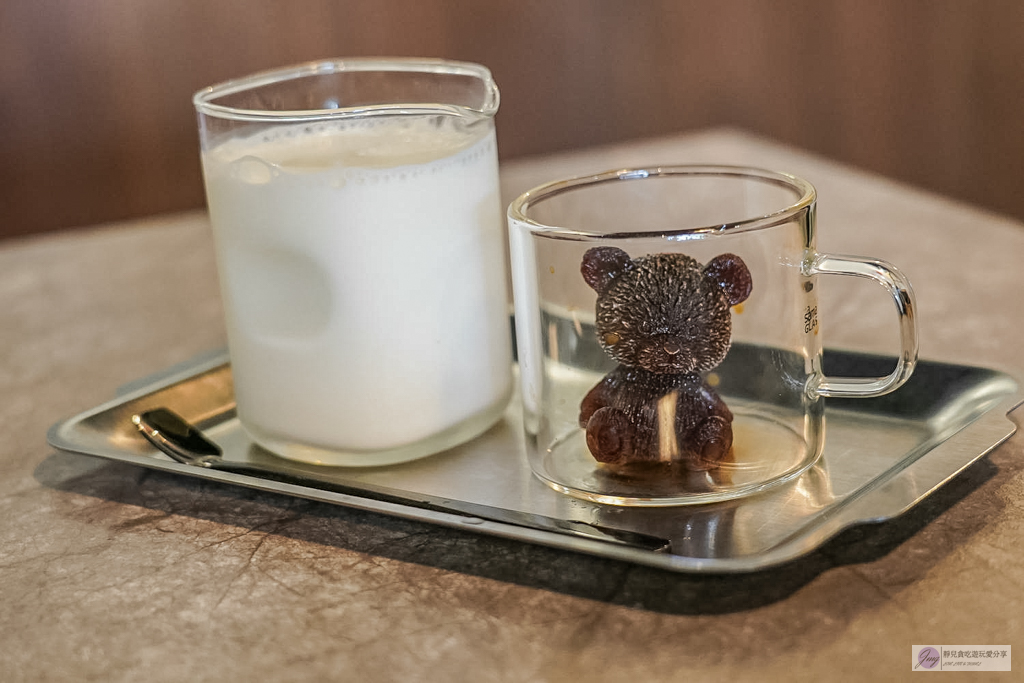 LumaCafe 宜蘭店-法越融合獨家新越式料理，來自台東Sinasera 24的子品牌，你吃過了嗎？推薦越式炸春捲、提拉米蘇 @靜兒貪吃遊玩愛分享