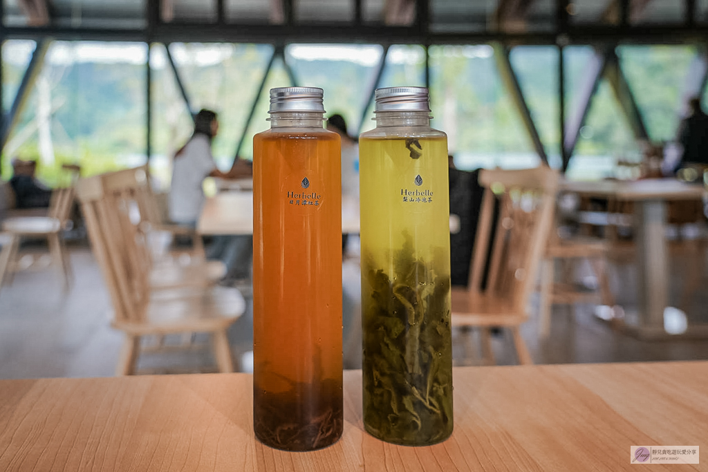 Herbelle Tea 湖畔茶屋-湖景第一排！唯美玻璃湖畔茶屋，以茶為主的甜點/龍潭湖畔悠活園區內 @靜兒貪吃遊玩愛分享