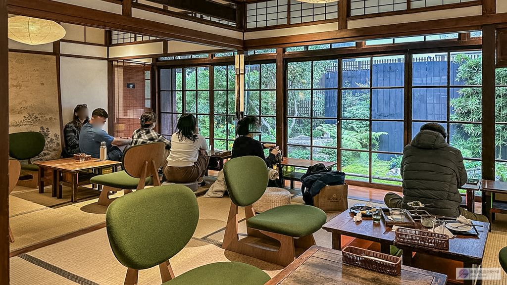 箱庭山本屋-宛如置身京都！日式庭園老宅茶屋，穿著和服的草莓大福可愛爆棚/鄰近台灣師範大學 @靜兒貪吃遊玩愛分享