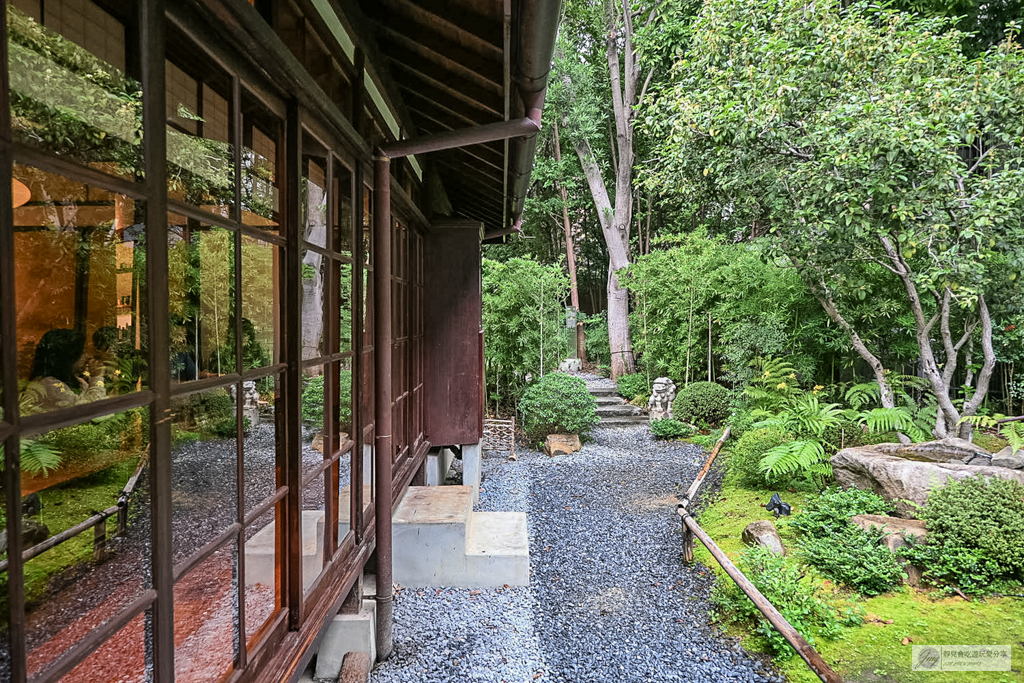 箱庭山本屋-宛如置身京都！日式庭園老宅茶屋，穿著和服的草莓大福可愛爆棚/鄰近台灣師範大學 @靜兒貪吃遊玩愛分享