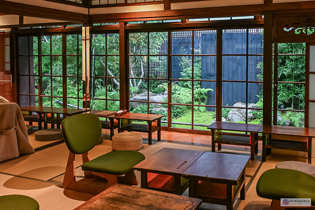 箱庭山本屋-宛如置身京都！日式庭園老宅茶屋，穿著和服的草莓大福可愛爆棚/鄰近台灣師範大學 @靜兒貪吃遊玩愛分享